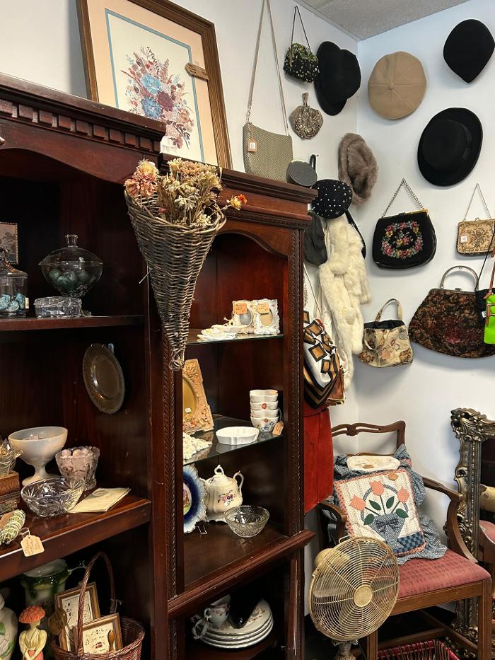 Echoes Curations and Antiques Image