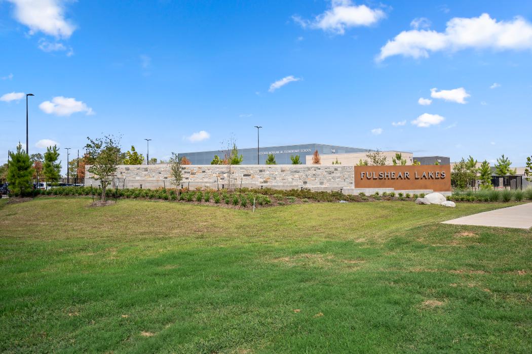 Fulshear Lakes | Empire Homes Logo