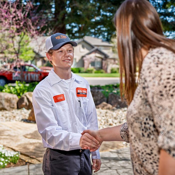 Big Time Pest Control Image