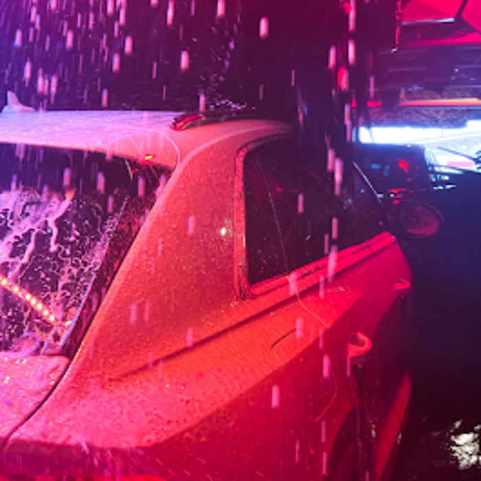 Super Heroes Car Wash Image