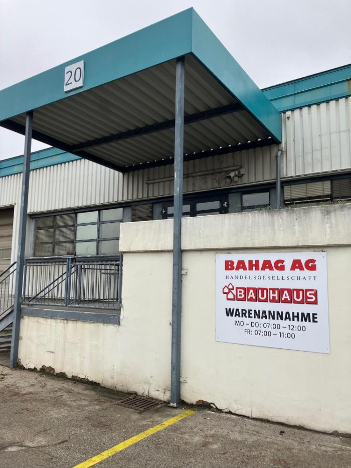 Hybrid Lager Wien - Bahag Baus Handelsgesellschaft Ag, IZ NÖ-Süd Straße 14 in Laxenburg
