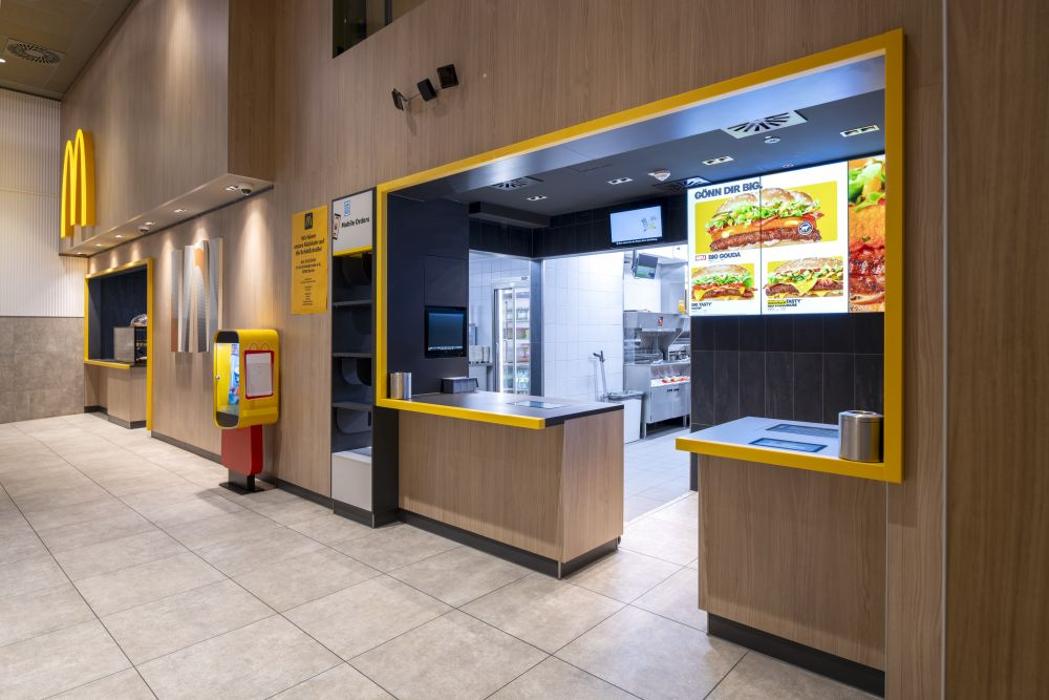 McDonald's, Schloßstraße in Berlin