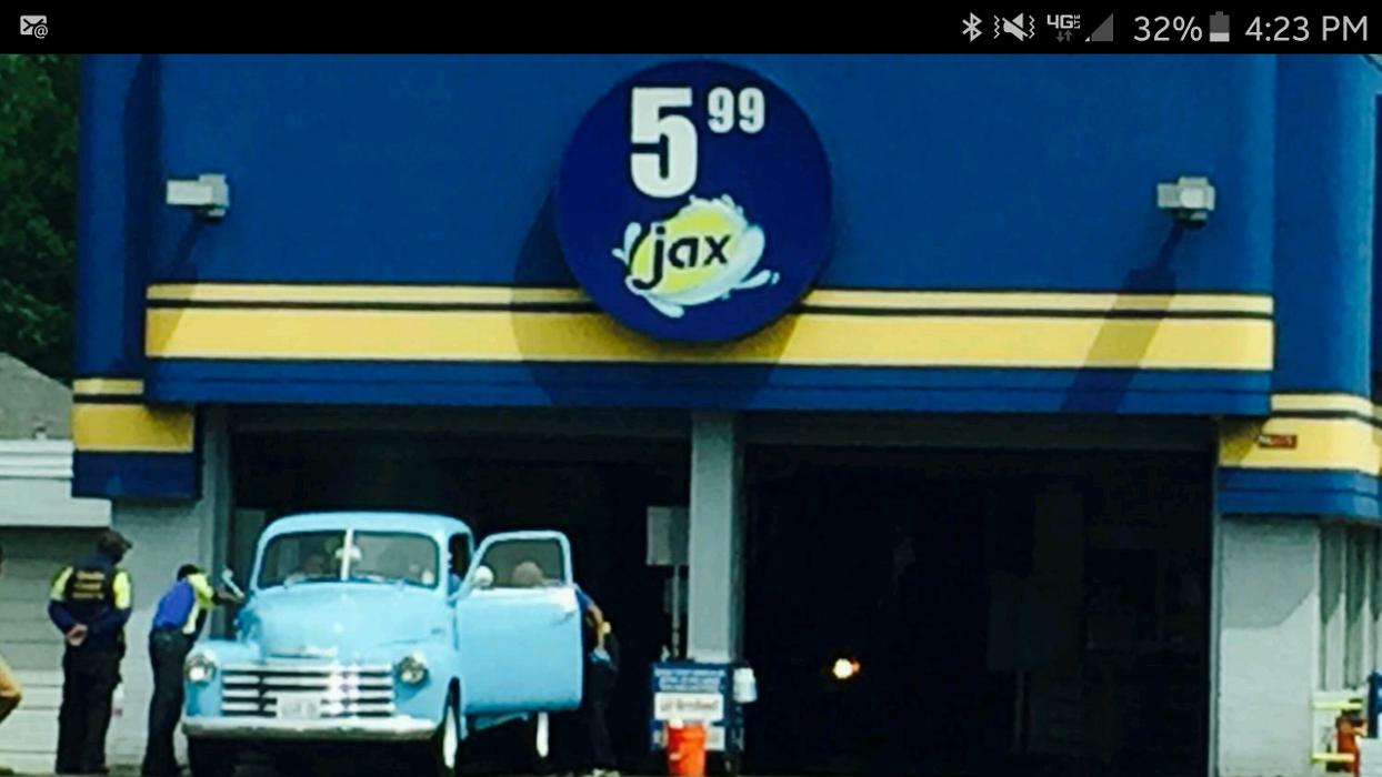 Jax Kar Wash - Royal Oak Image