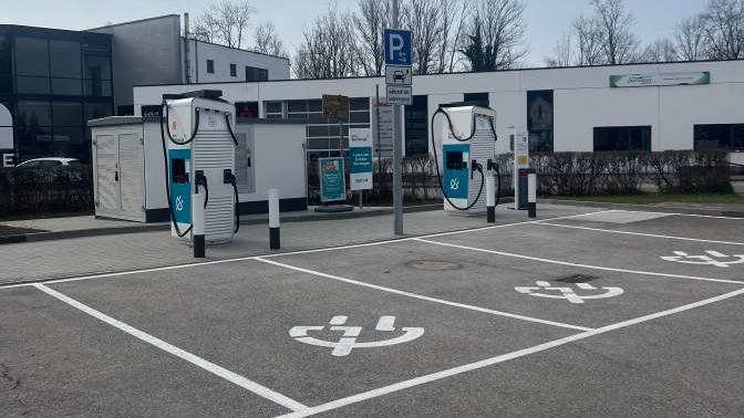 Shell Recharge Charging Station, Rosenheimer Straße in Bad Aibling