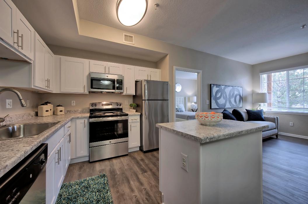 PeakView by Horseshoe Lake Apartments