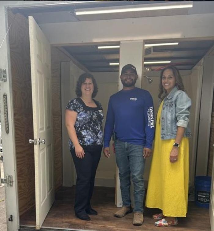 Tankful Plumbing Image