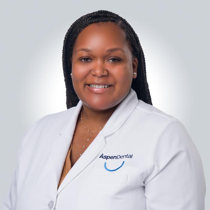 Charne McClurkin Logo