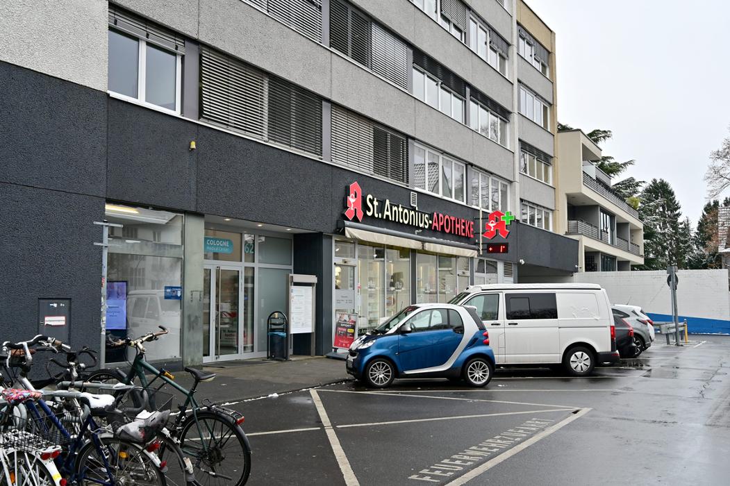 Zahnfreude Kieferorthopädie - Dr med. dent. Bahareh Wymar, Schönhauser Straße in Köln