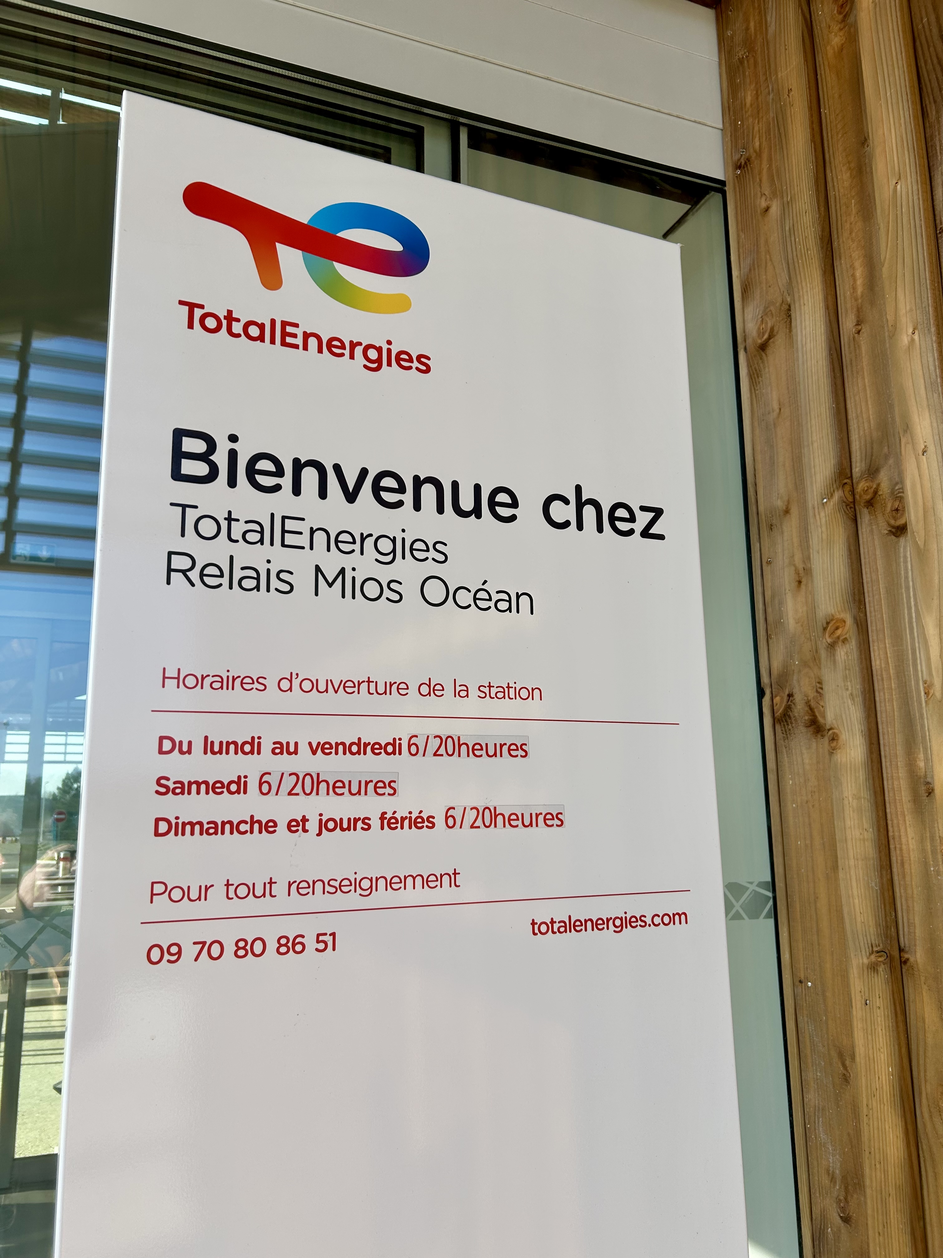 This is a picture representing NF080375 (FUELING) - REL.MIOS OCEAN