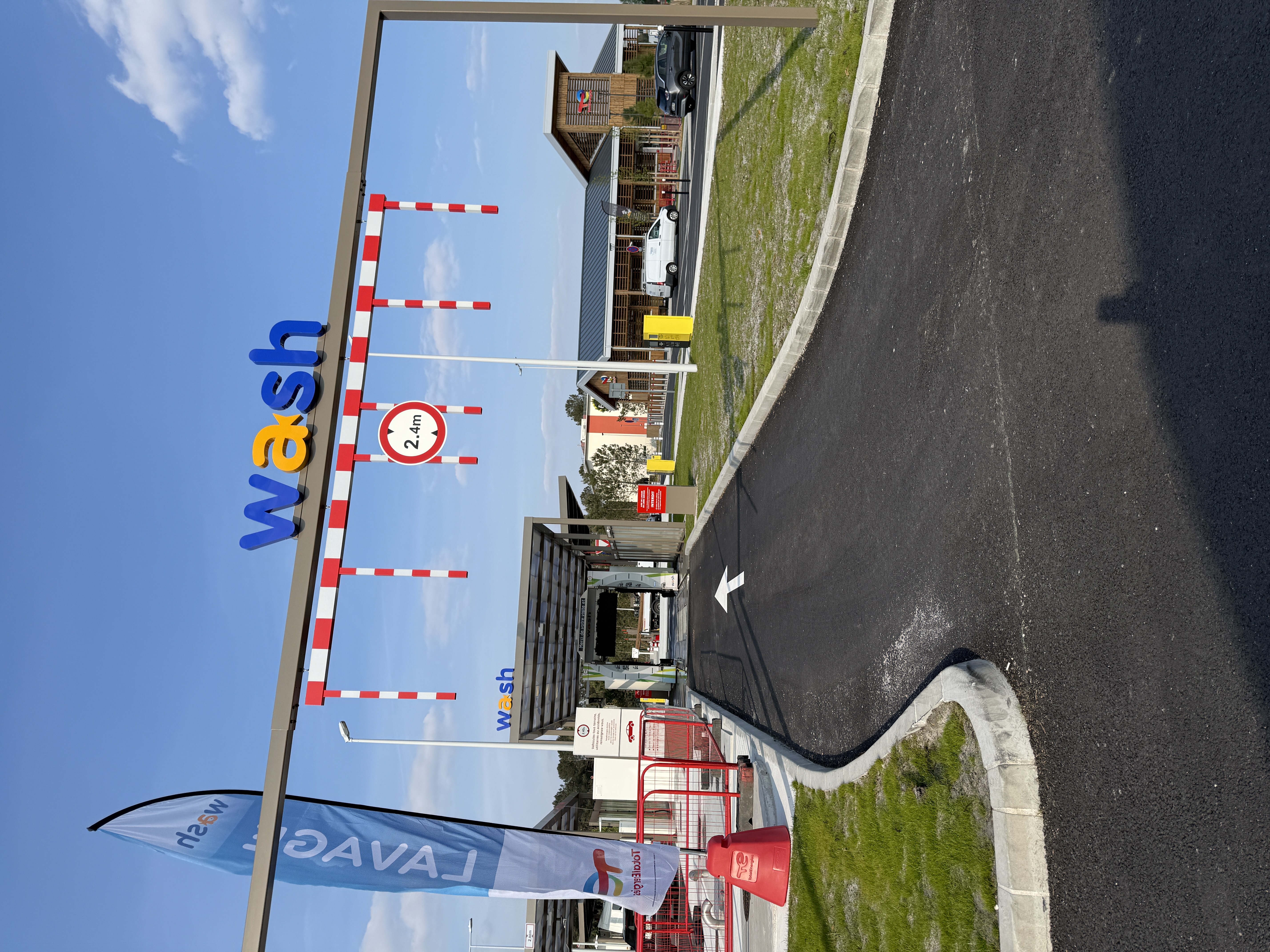 This is a picture representing NF080375 (FUELING) - REL.MIOS OCEAN