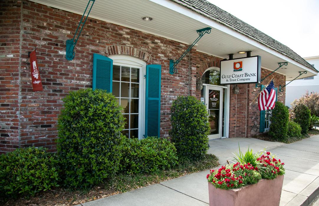 Gulf Coast Bank & Trust Company Logo