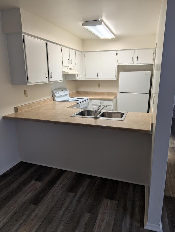 Ashbury Court Apartments Image