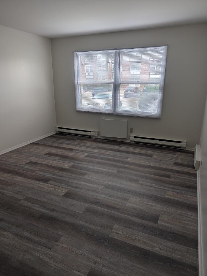 Ashbury Court Apartments Image