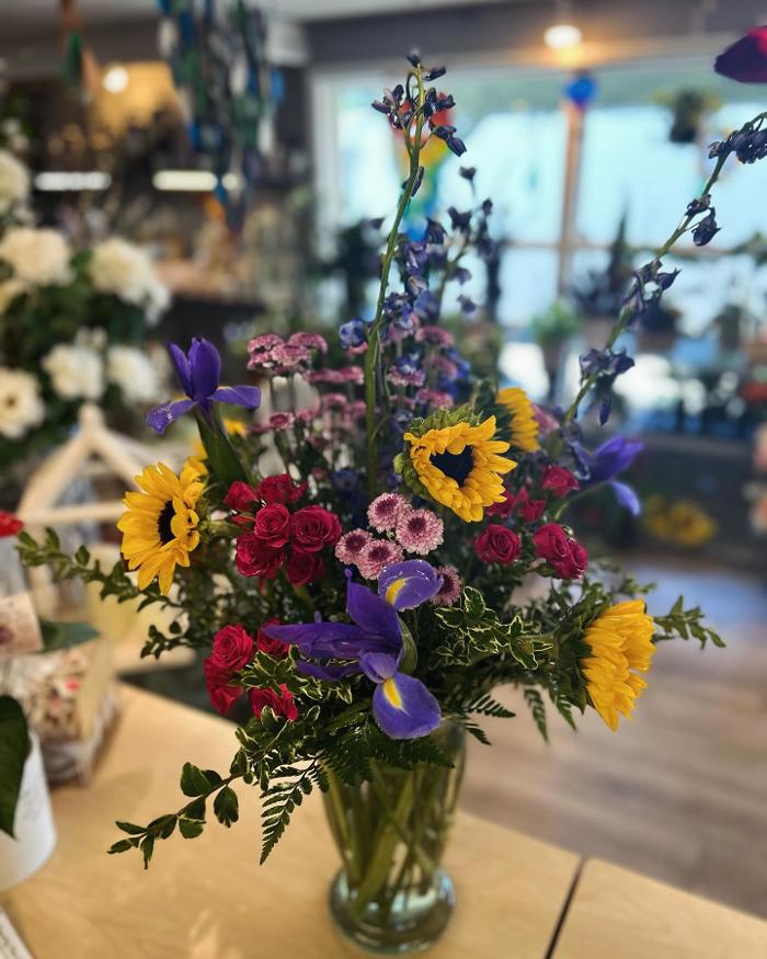 Brownsburg Flower Shop Image