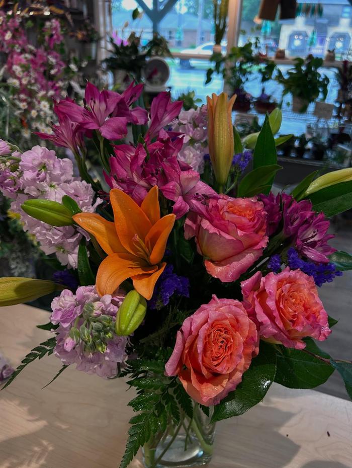 Brownsburg Flower Shop Image