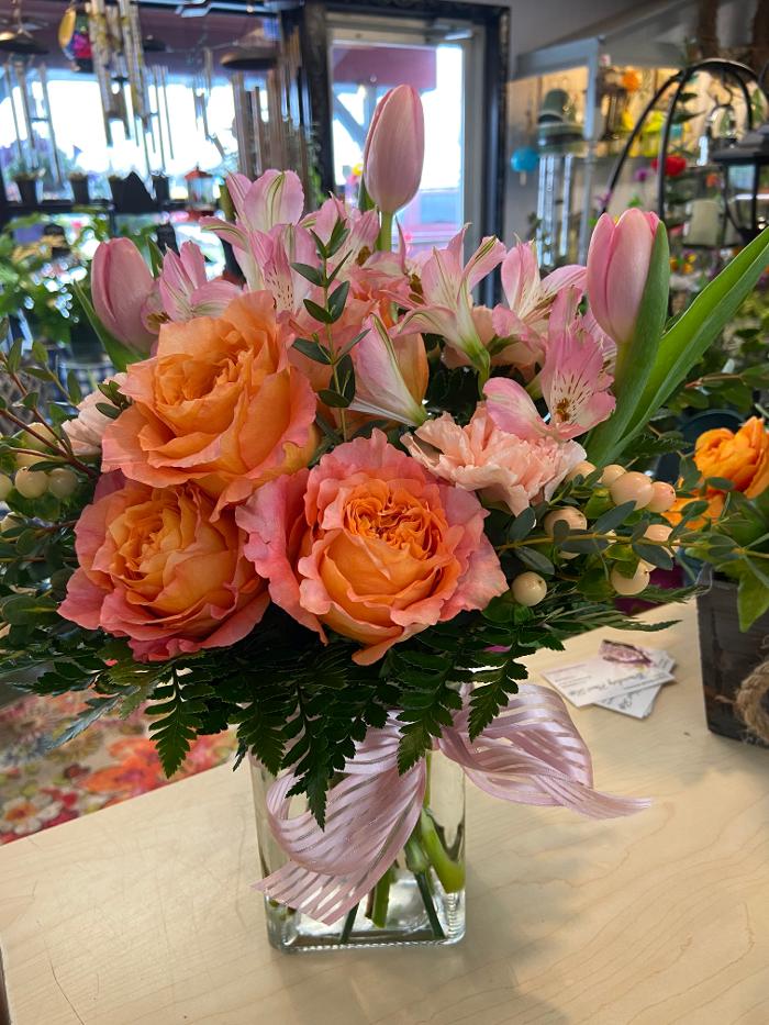 Brownsburg Flower Shop Image
