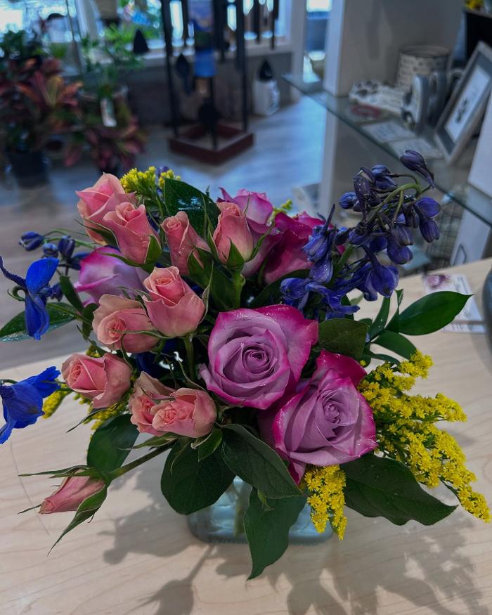 Brownsburg Flower Shop Image