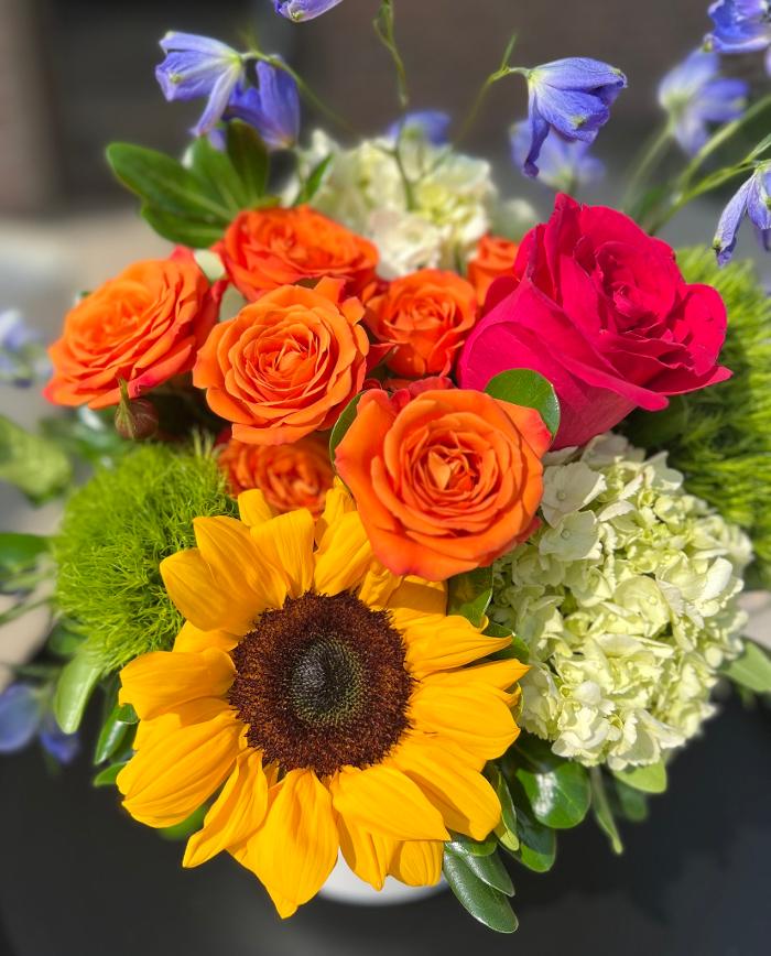 Brownsburg Flower Shop Image