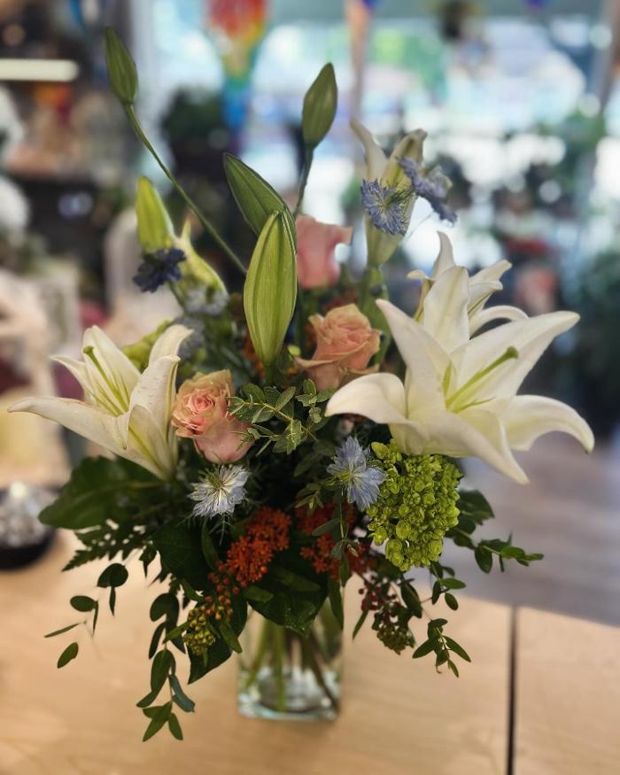 Brownsburg Flower Shop Image