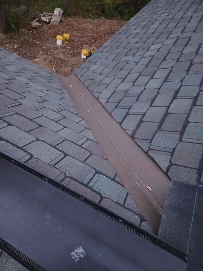 Thompson Home Improvement Logo