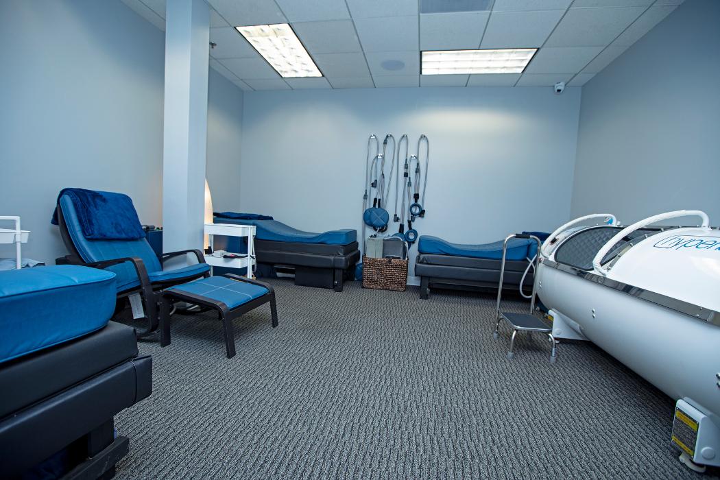 122925_HBOT and PEMF Room.jpg