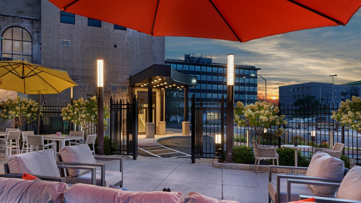 210 Main