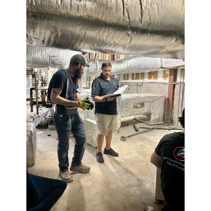 Revolutionary Air Image