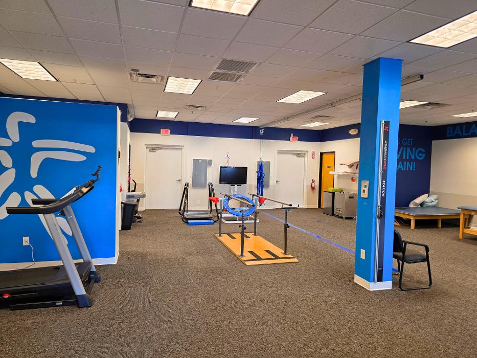 Fyzical Therapy & Balance Centers - Superstition Springs Image