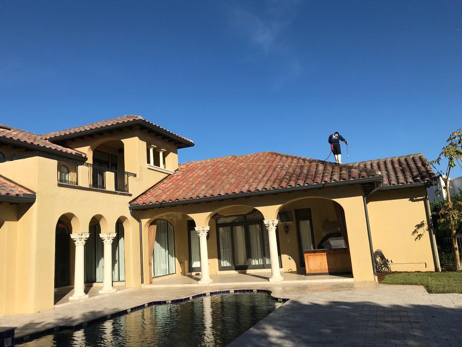 C&amp;M Building Services, Inc. Logo