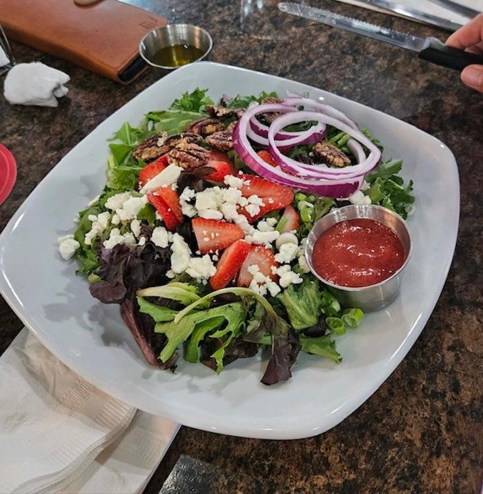 Mixed Up Waterside Bar and Grill Image