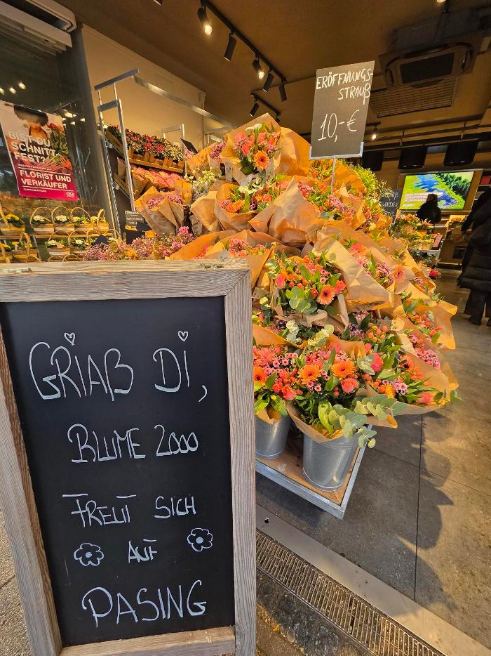 BLUME2000 München Pasing, Gleichmannstraße in München