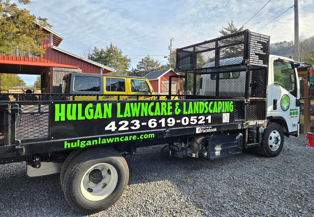 Hulgan Lawncare &amp; Landscaping Logo