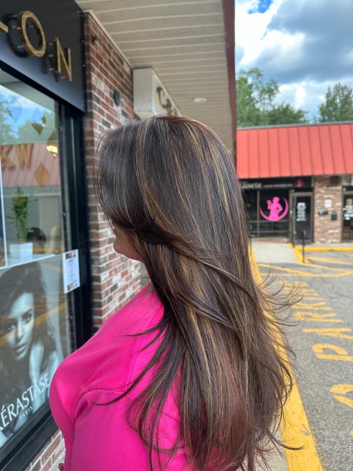 Katia Watson's Beauty Salon Image