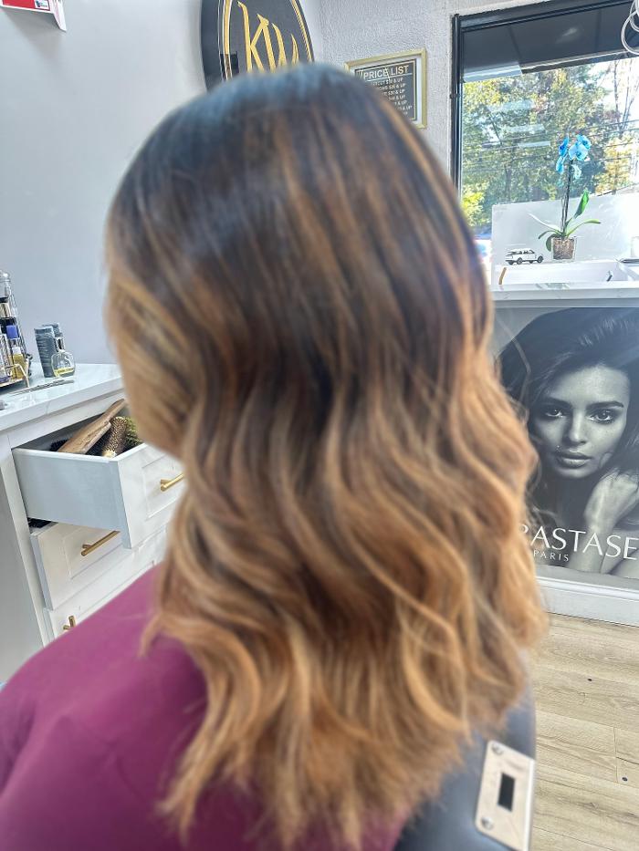 Katia Watson's Beauty Salon Image