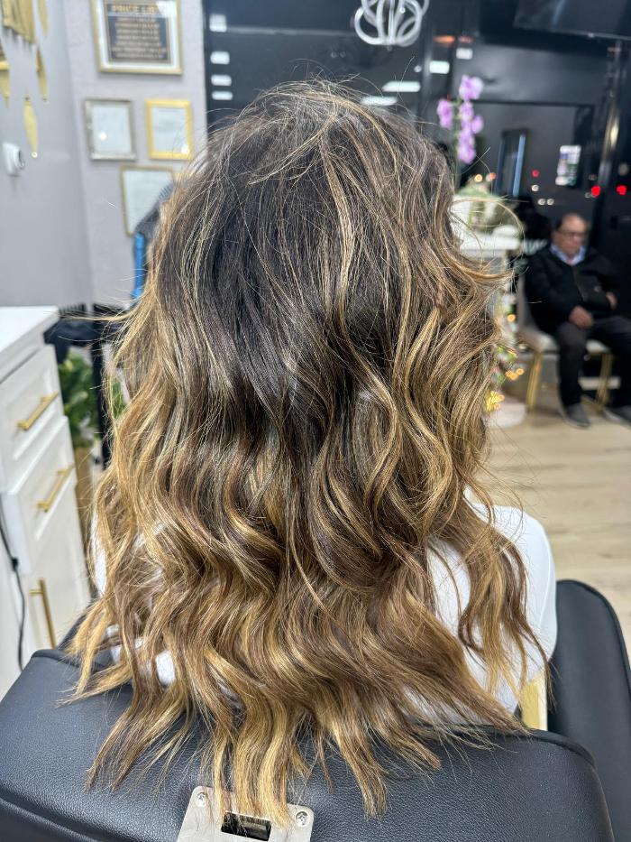 Katia Watson's Beauty Salon Image