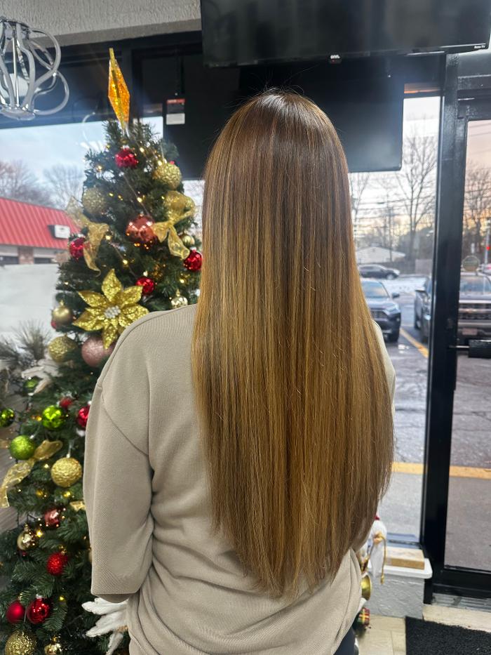 Katia Watson's Beauty Salon Image