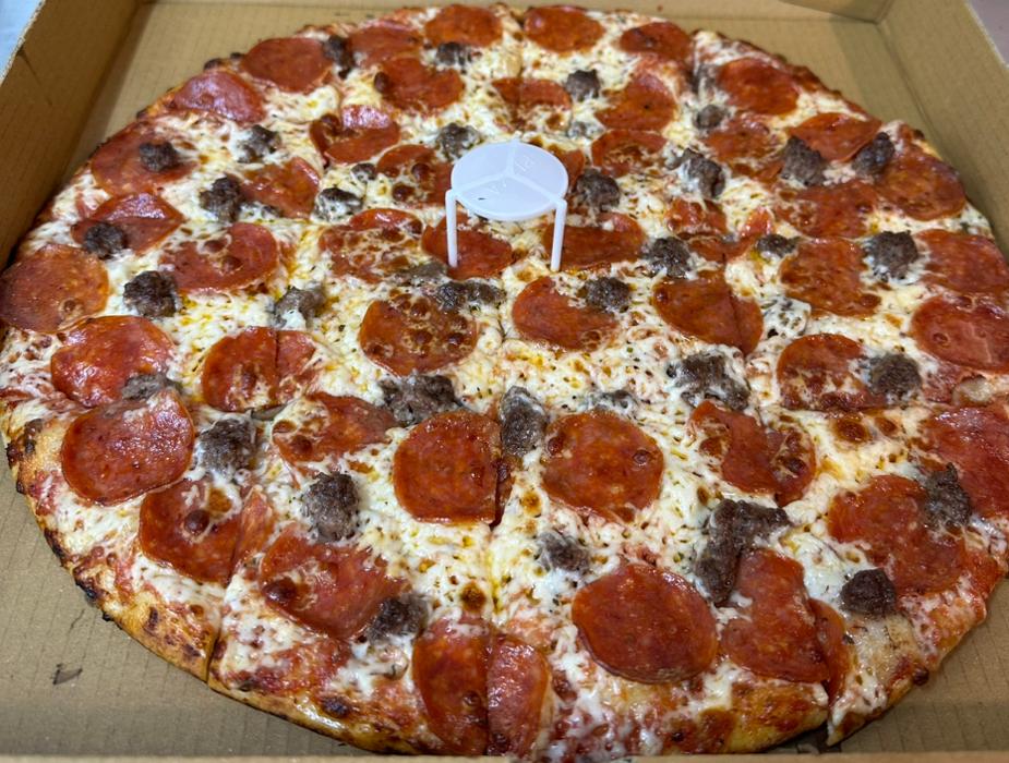 Brady St Pizza Image