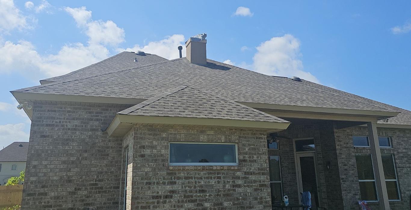 Southern Oaks Roofing and Construction LLC - Roofing Contractor Image