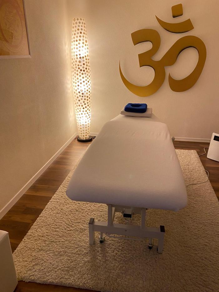 Kraftvoll im Herz Gesundheitspraxis, Vorgasse in Reitnau