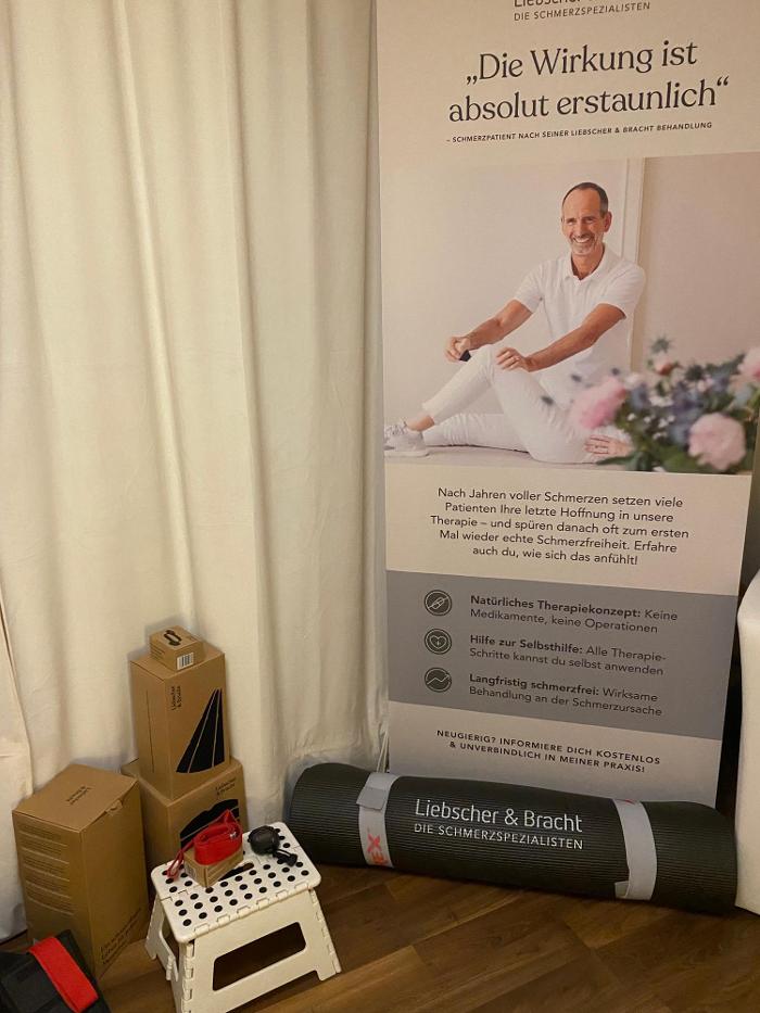 Kraftvoll im Herz Gesundheitspraxis, Vorgasse in Reitnau