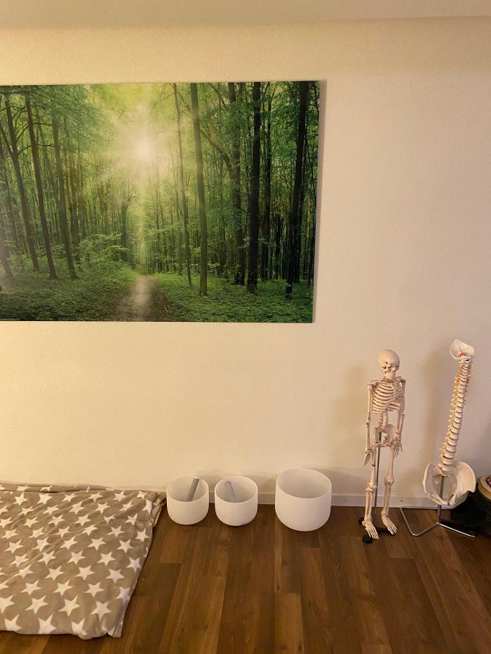 Kraftvoll im Herz Gesundheitspraxis, Vorgasse in Reitnau