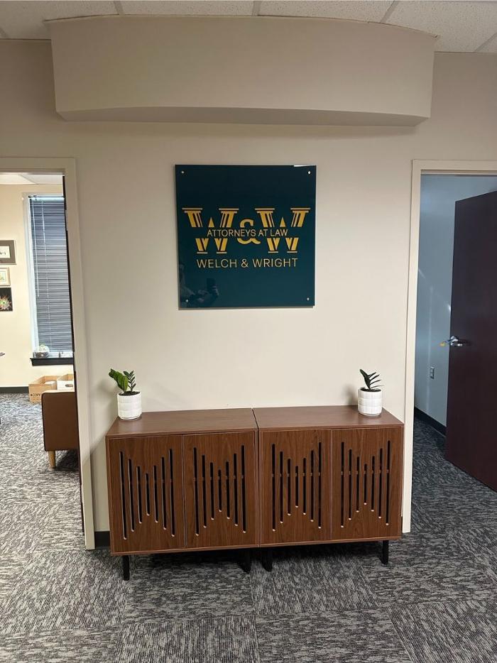 Welch and Wright Yorktown Criminal Defense Law Firm entry way with sign