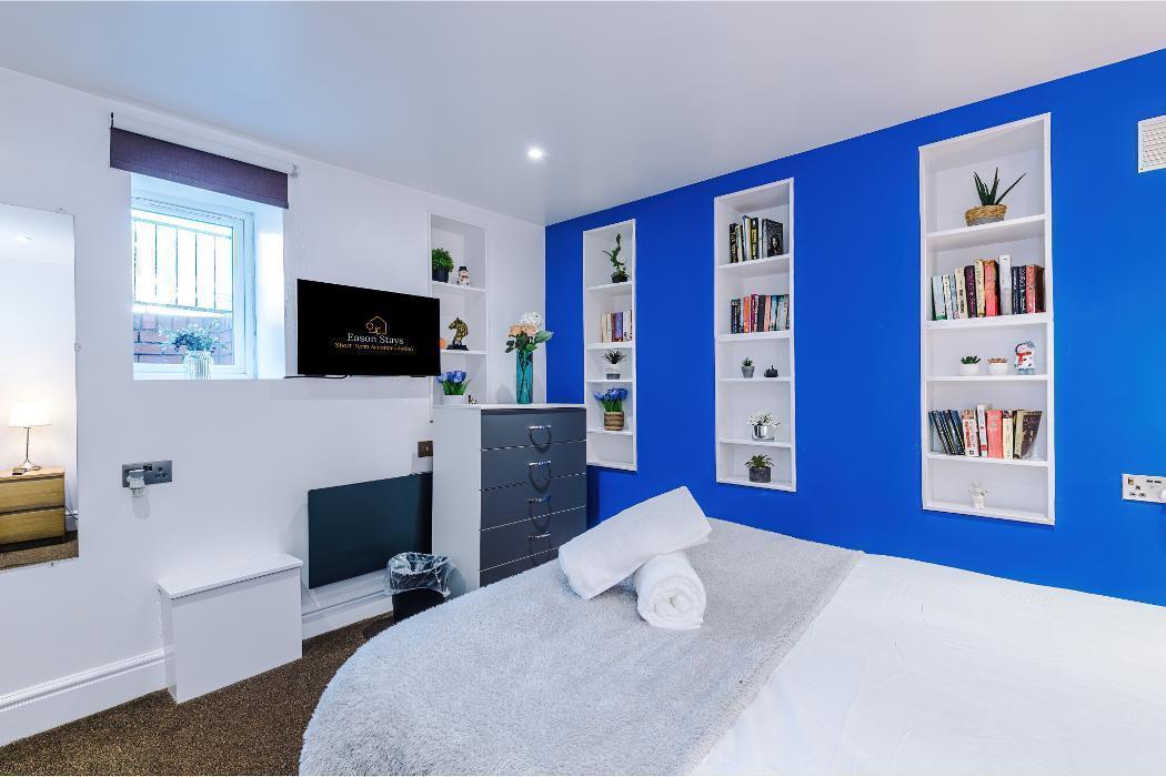 2 Bedroom 2 Bathroom Town Apartment