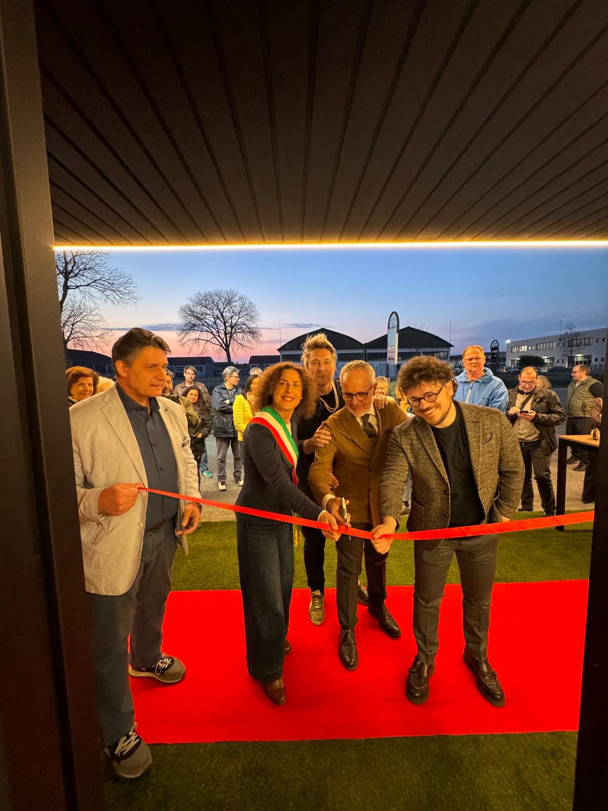 Gallery thumbnail