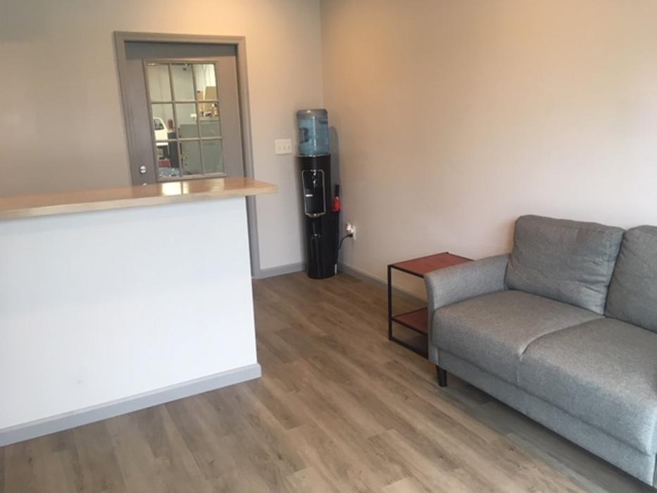 Mike's Radiator & AC Services Pro Auto and Truck Service Image