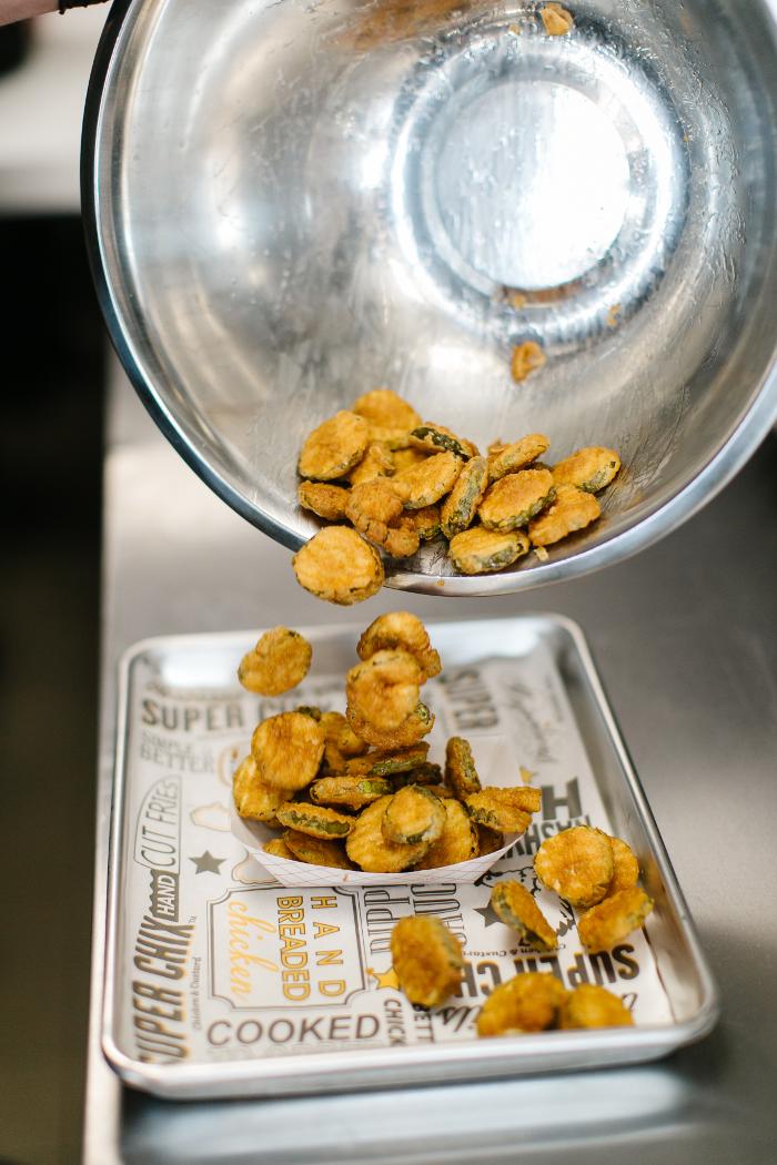 Super Chix - Chicken &amp; Custard Logo