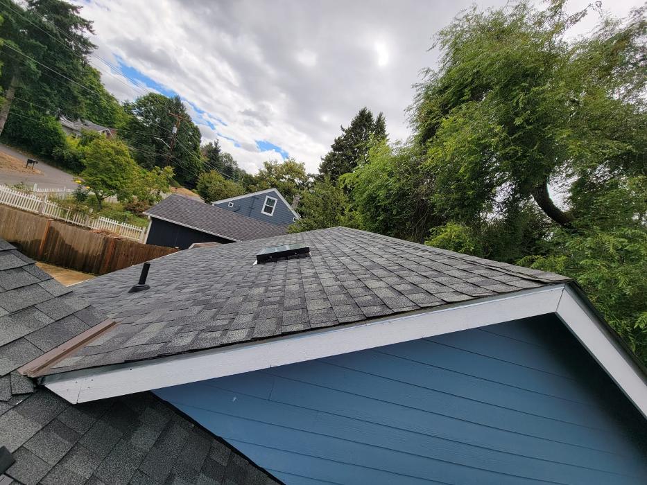 Elevate Landscape LLC Image