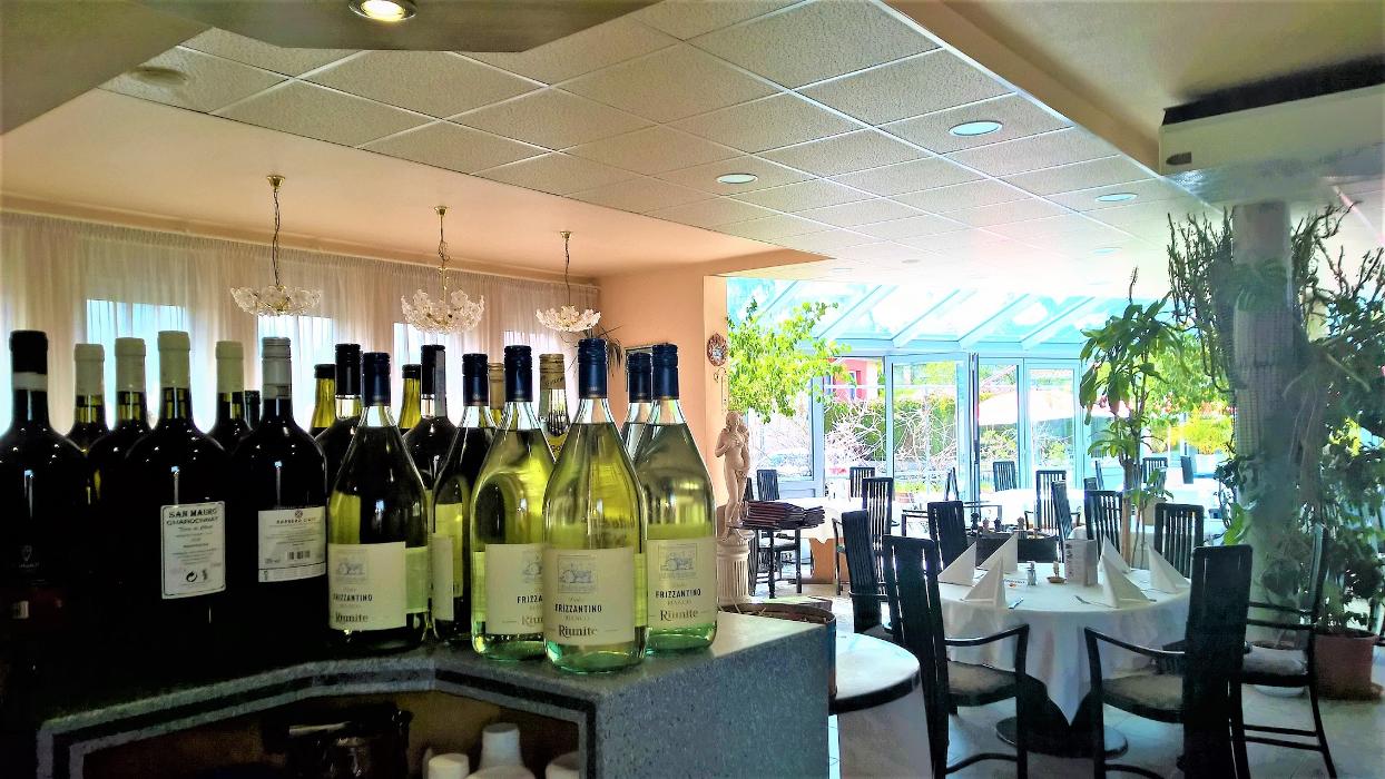 Ristorante Pizzaria Stern, Bahnhofstraße in Laichingen