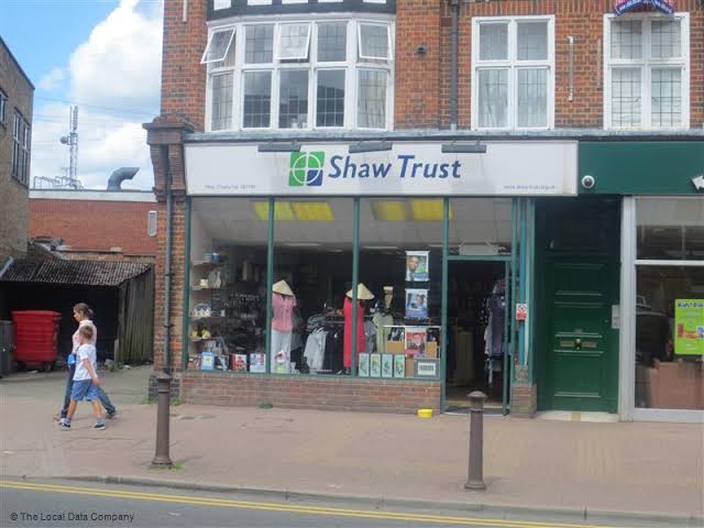 Shaw Trust - Charity shop - Beaconsfield Beaconsfield 01494 681698