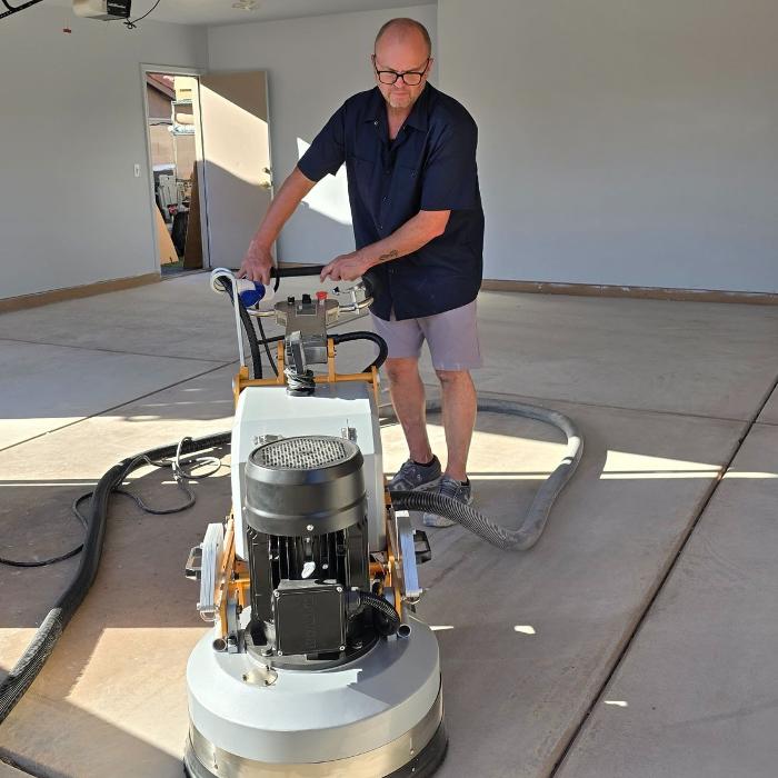 Garage Floor Crew Image